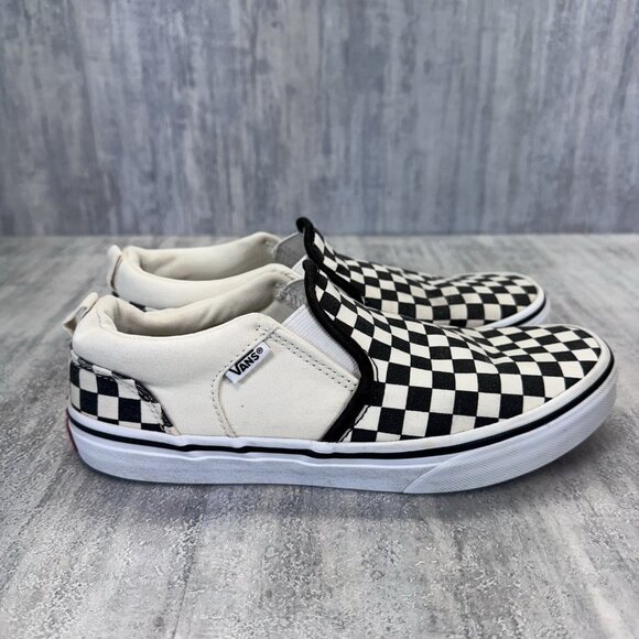 VANS Classic Slip On Shoes Black & White Checkered Youth  6 UK 5 Size - Picture 2 of 10